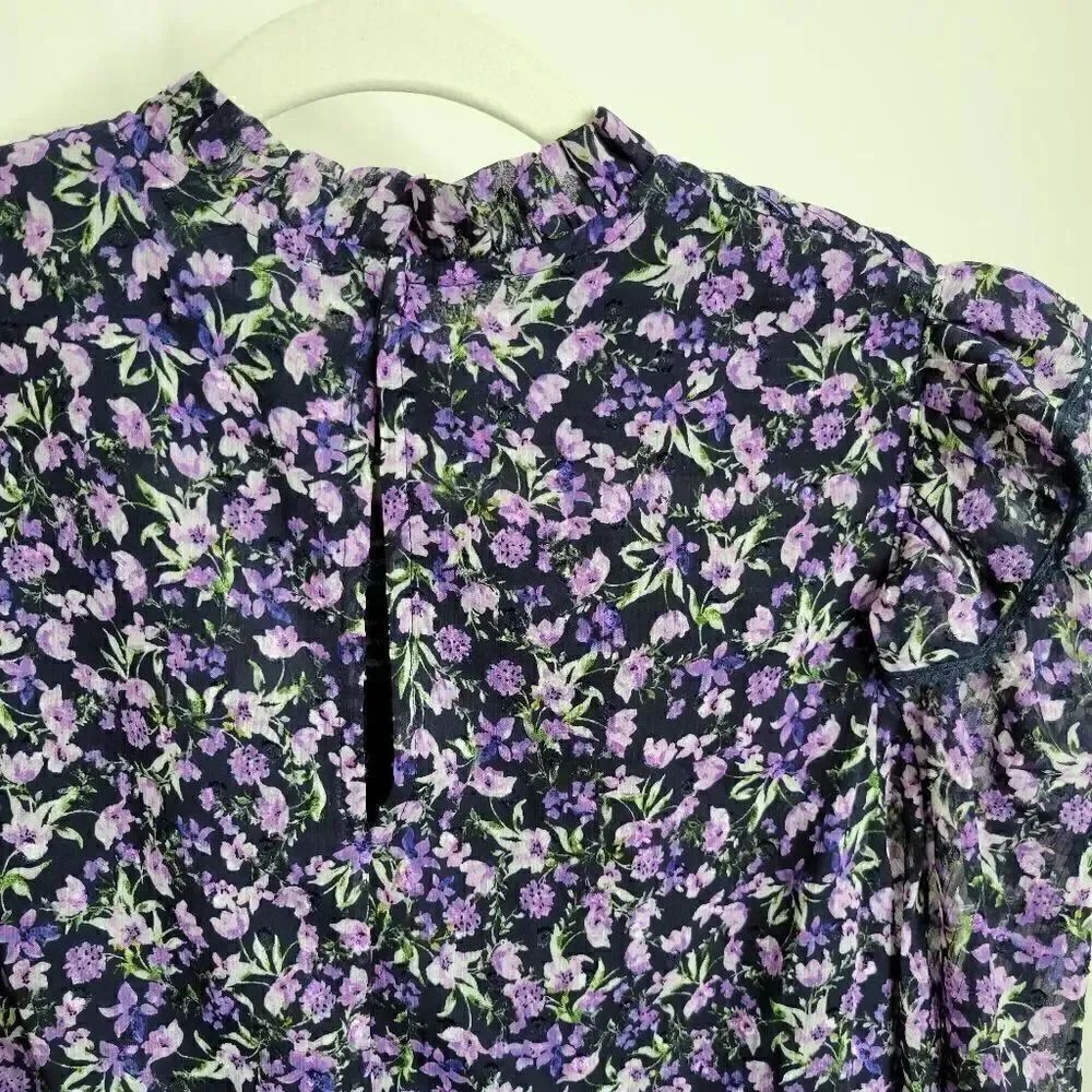 ASTR ALCOTT FLORAL TOP  - Picture 12 of 14